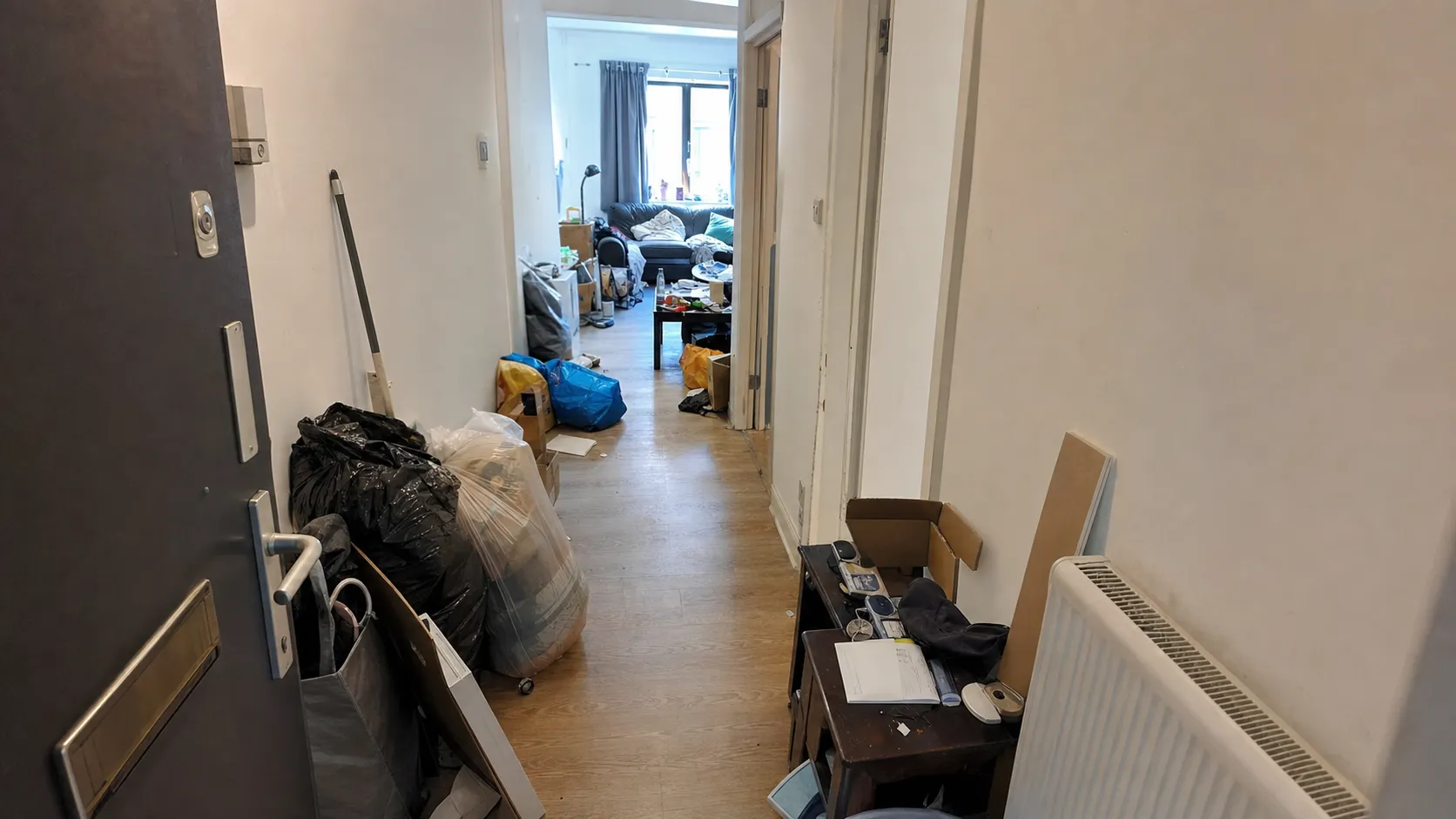 London home before and after Oxload property clearance — before